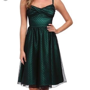 Stop Staring! Green/Black Holiday Party Dress Sz 6
